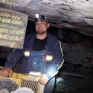 Meet your Posher, Dustin